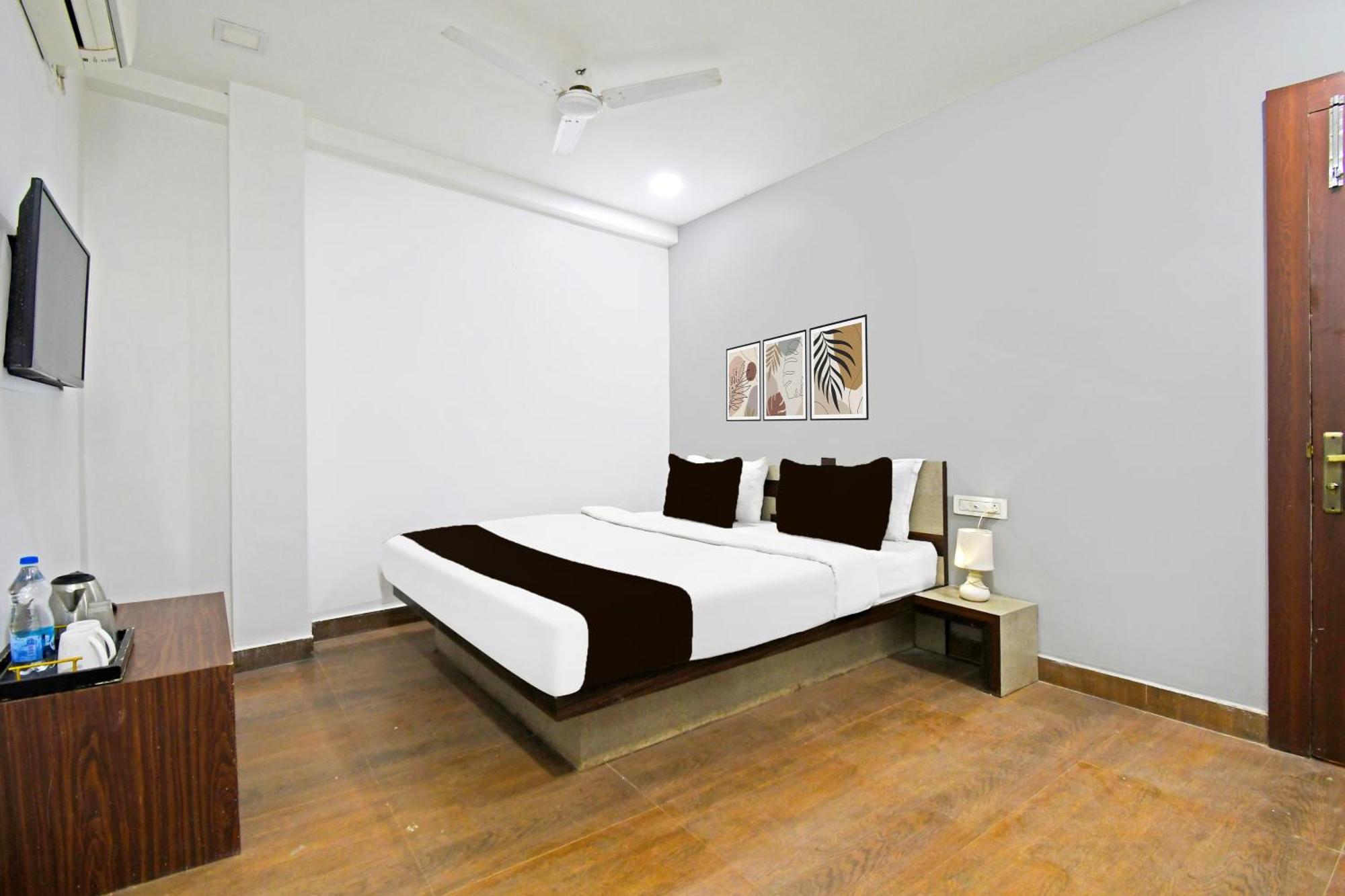 فندق Super Townhouse Mancheswar Industrial Estate بوهفانيشفار المظهر الخارجي الصورة