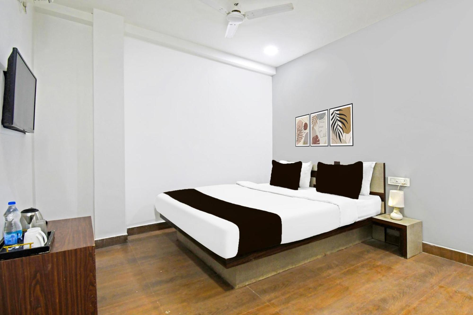 فندق Super Townhouse Mancheswar Industrial Estate بوهفانيشفار المظهر الخارجي الصورة